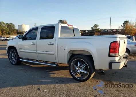 2011 GMC Sierra C1500 Denali z USA, uszkodzony, nr VIN 3GTP1XE25BG152918
